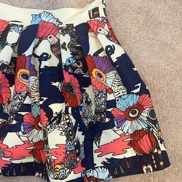 MARY Katrantzou‎ Women’s Graphic Skirt Size 6 - Picture 3 of 8